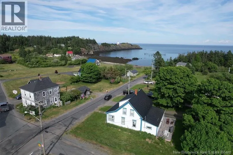 12 Pettes Cove Road