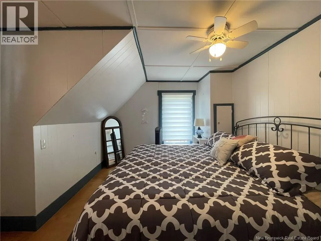 12 Pettes Cove Road