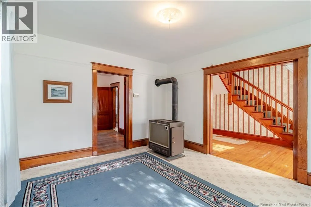 35 Saunders Road