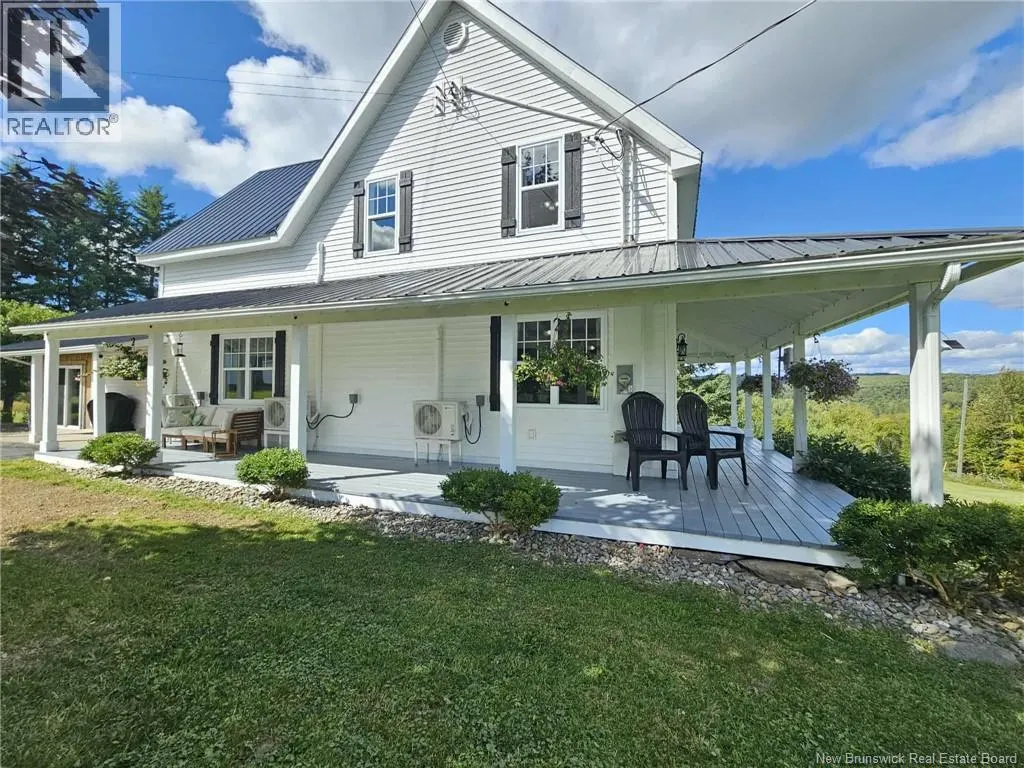 60 Lake Edwards Road