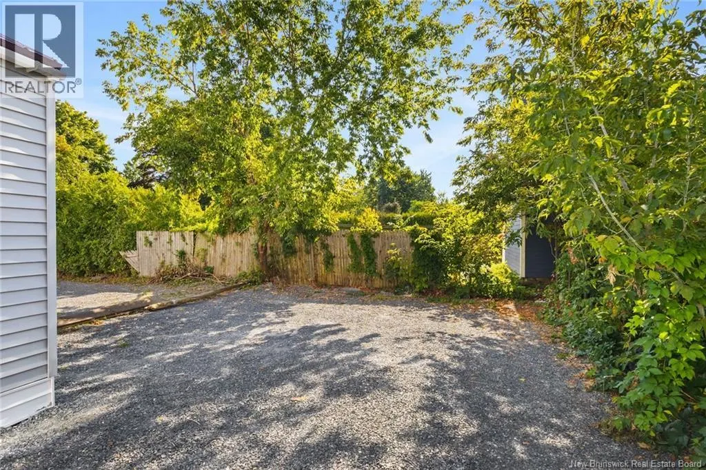 332 Smythe Street