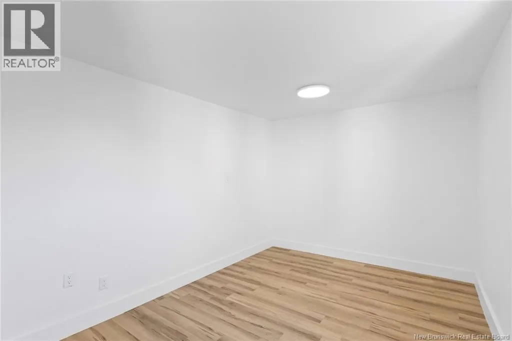 332 Smythe Street