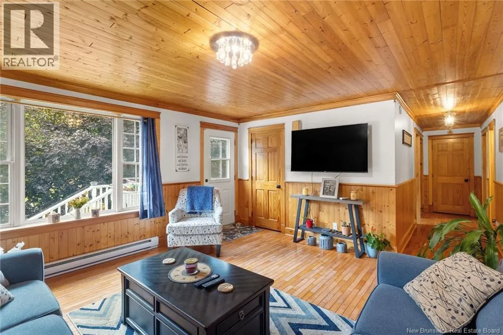 106 LANDING Road