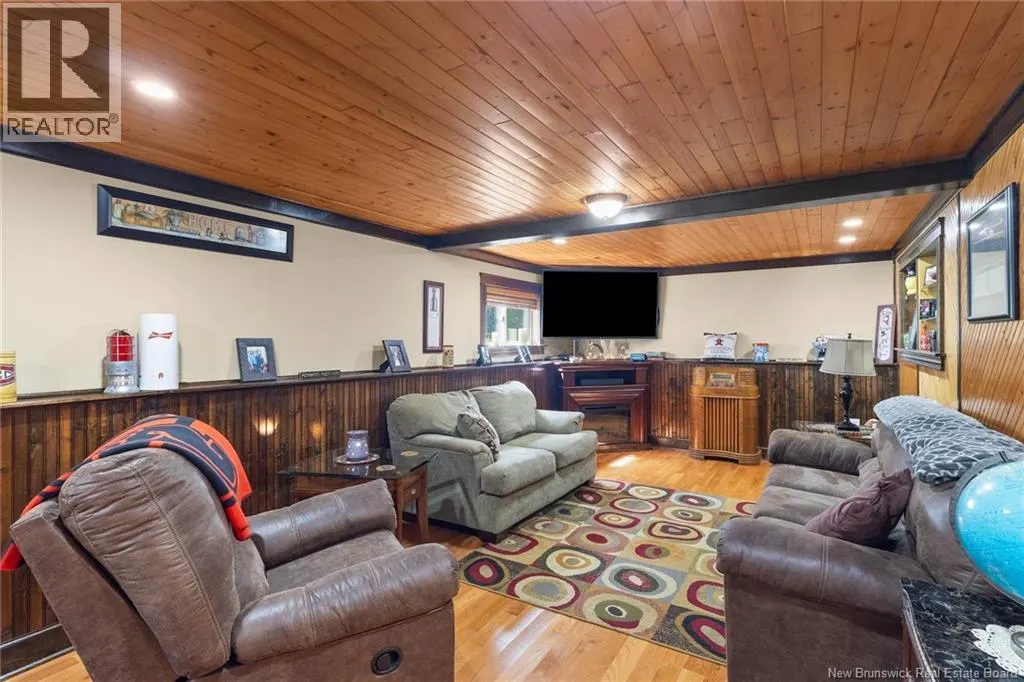 106 LANDING Road