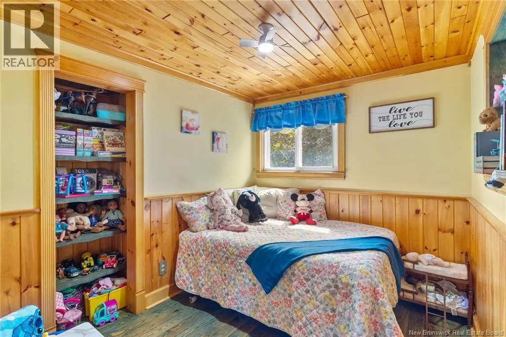 106 LANDING Road
