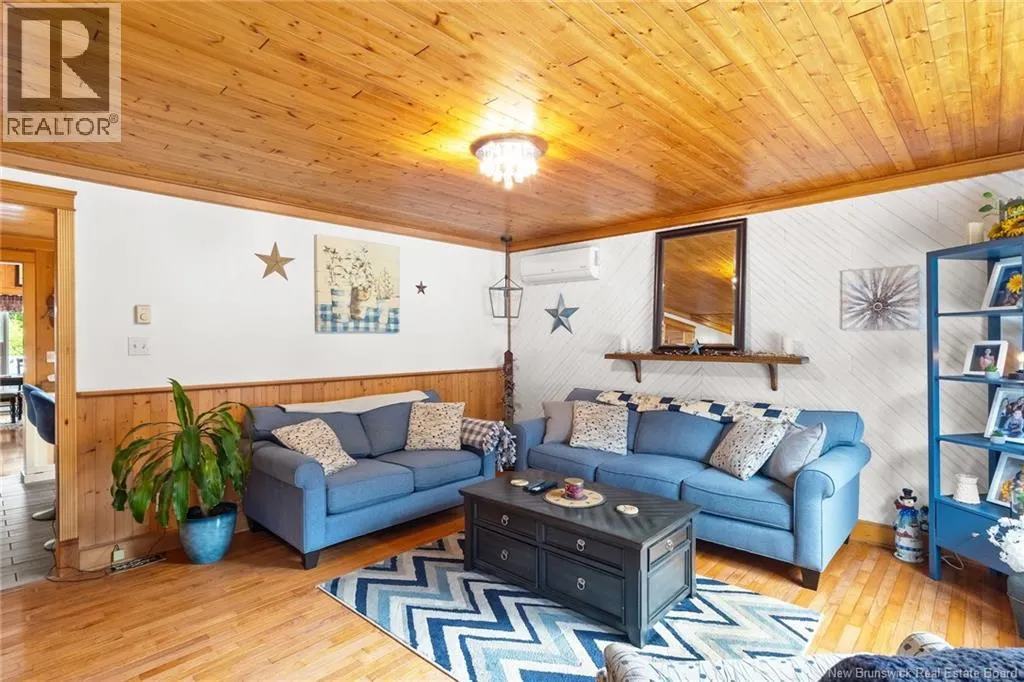 106 LANDING Road
