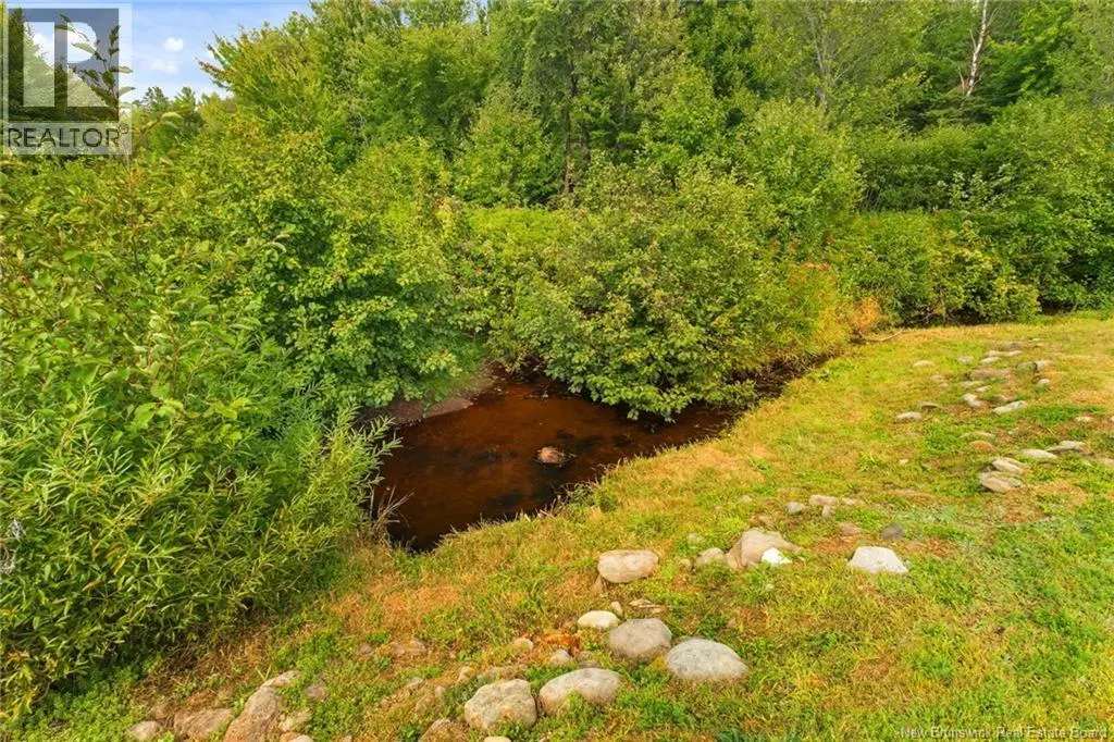 106 LANDING Road