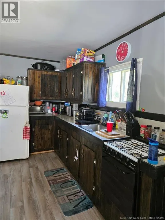 445 Post Road