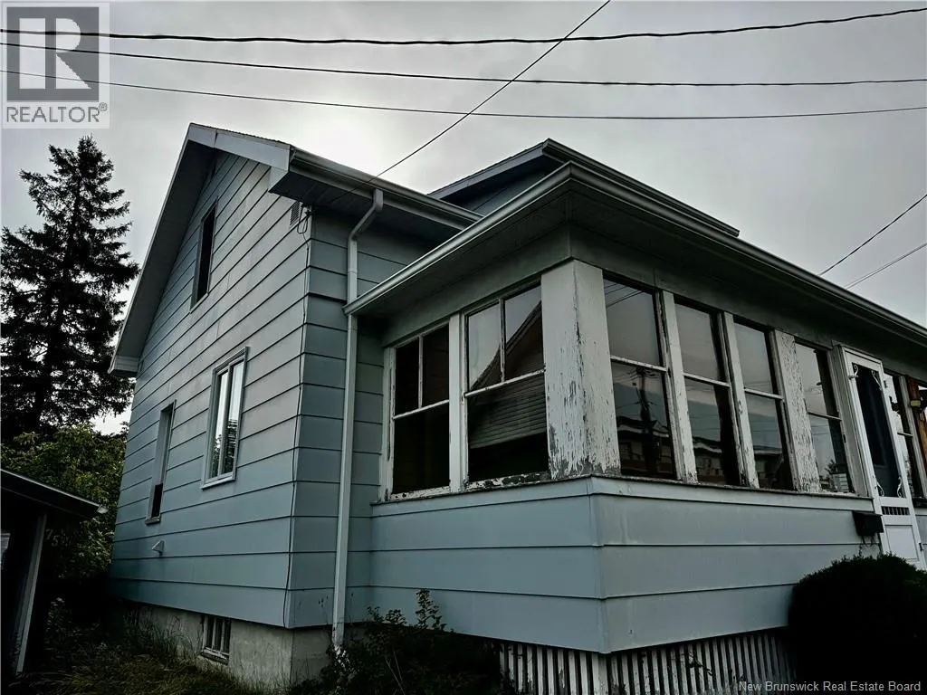 71 21e Avenue