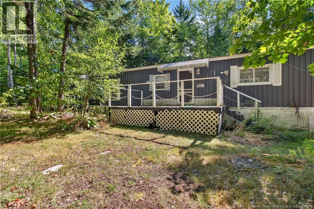 255 Niagara Road