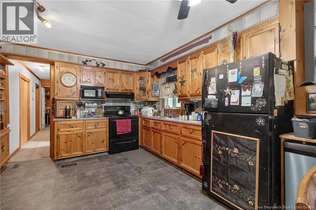 255 Niagara Road