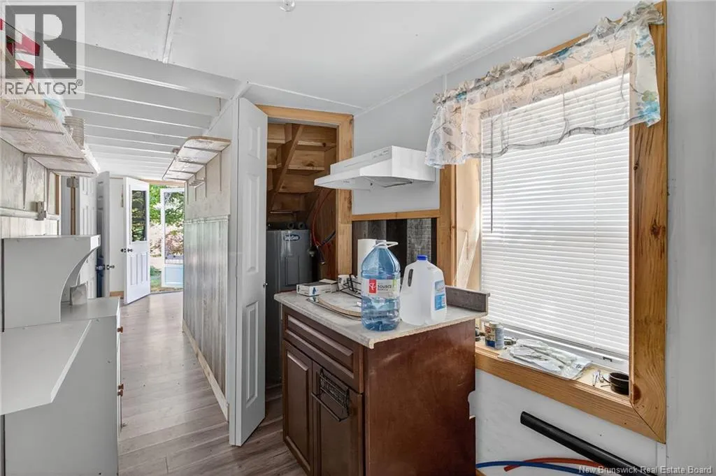 255 Niagara Road