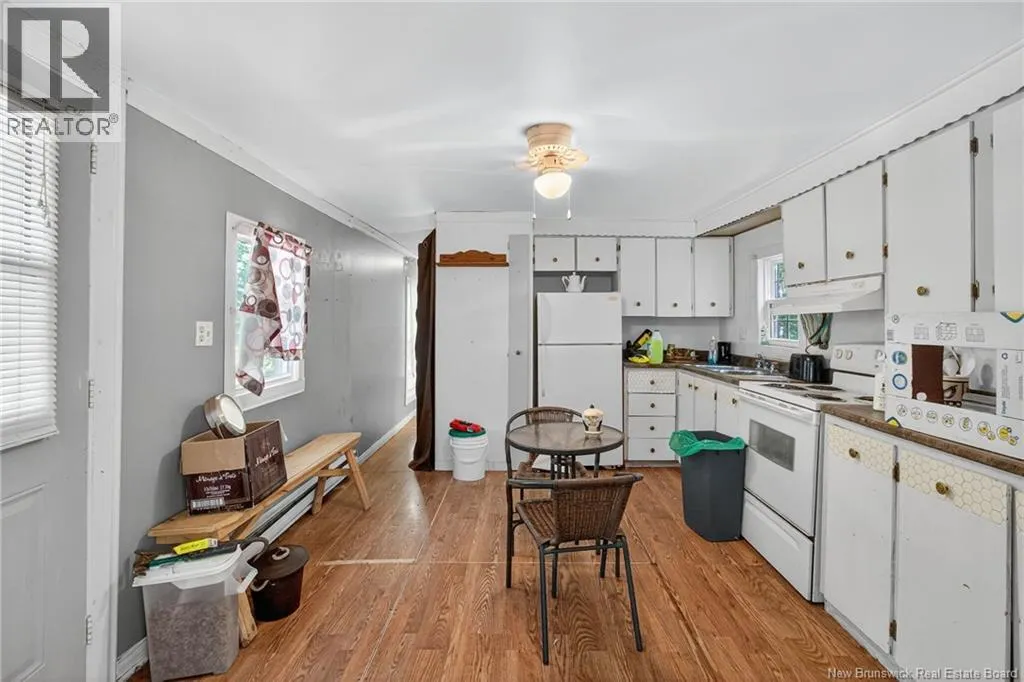 255 Niagara Road