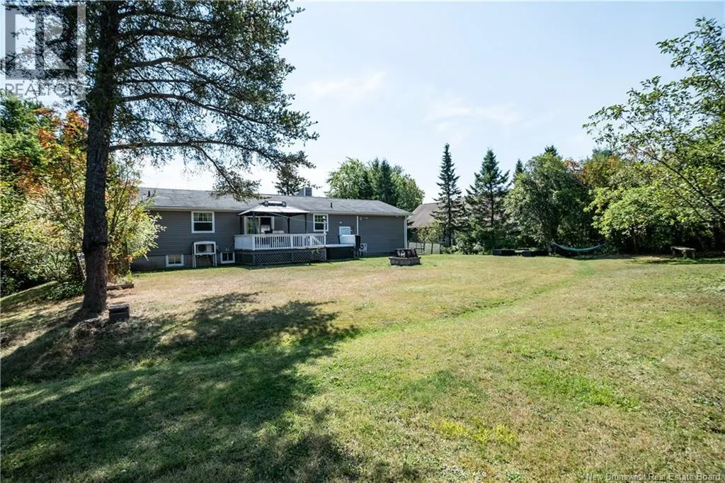 3261 Mountain Road