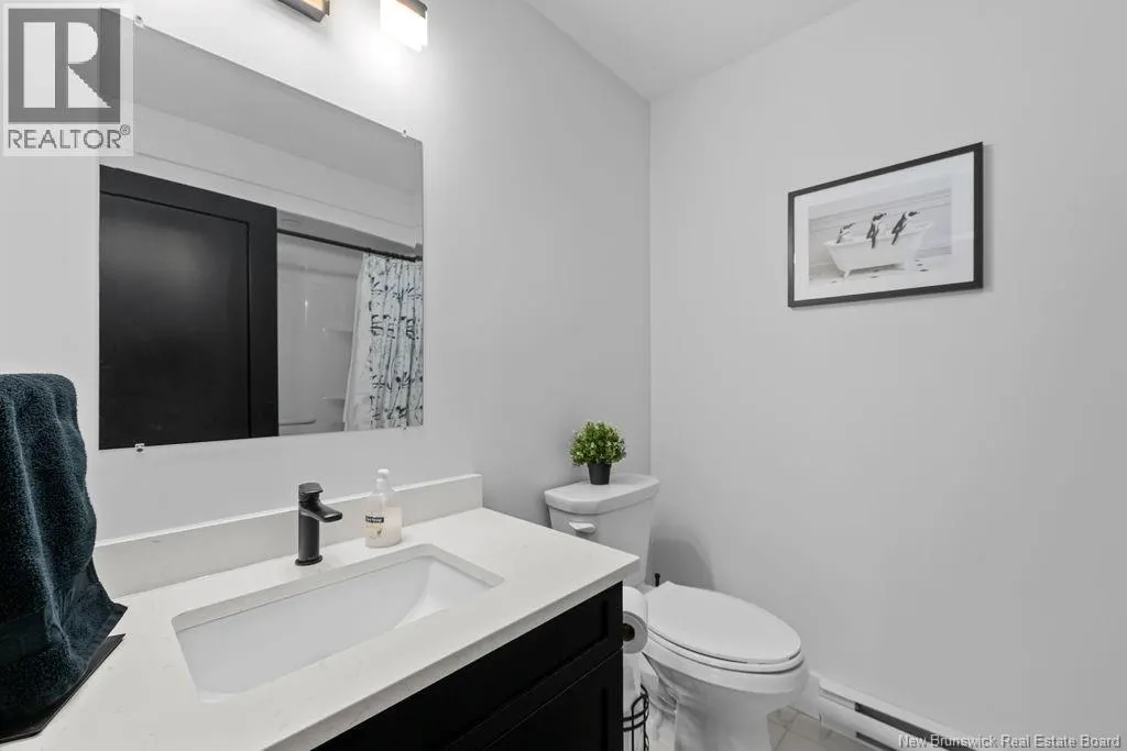 82 Rosebank Crescent