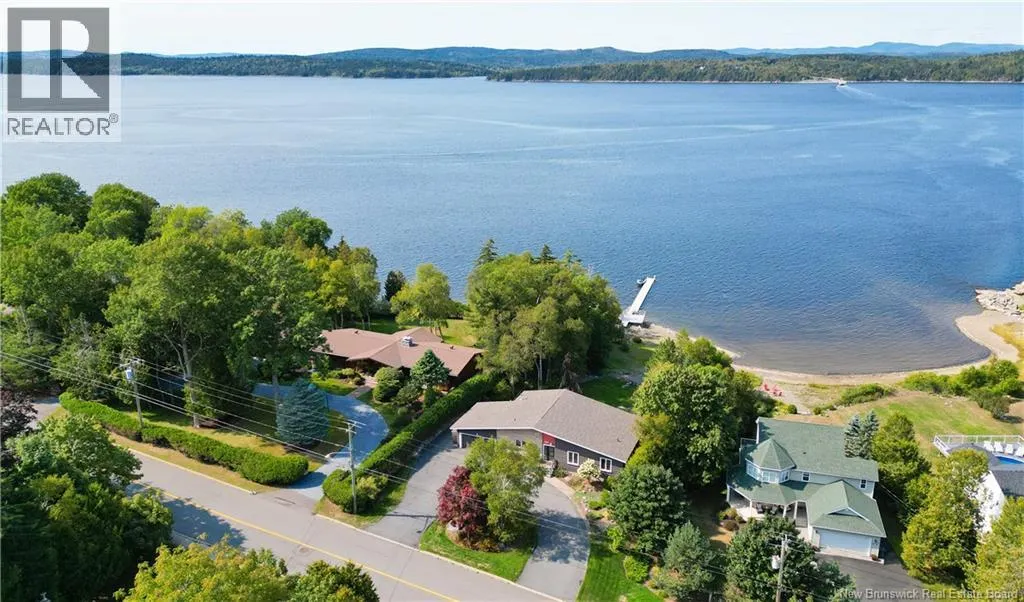 1005 KENNEBECASIS Drive