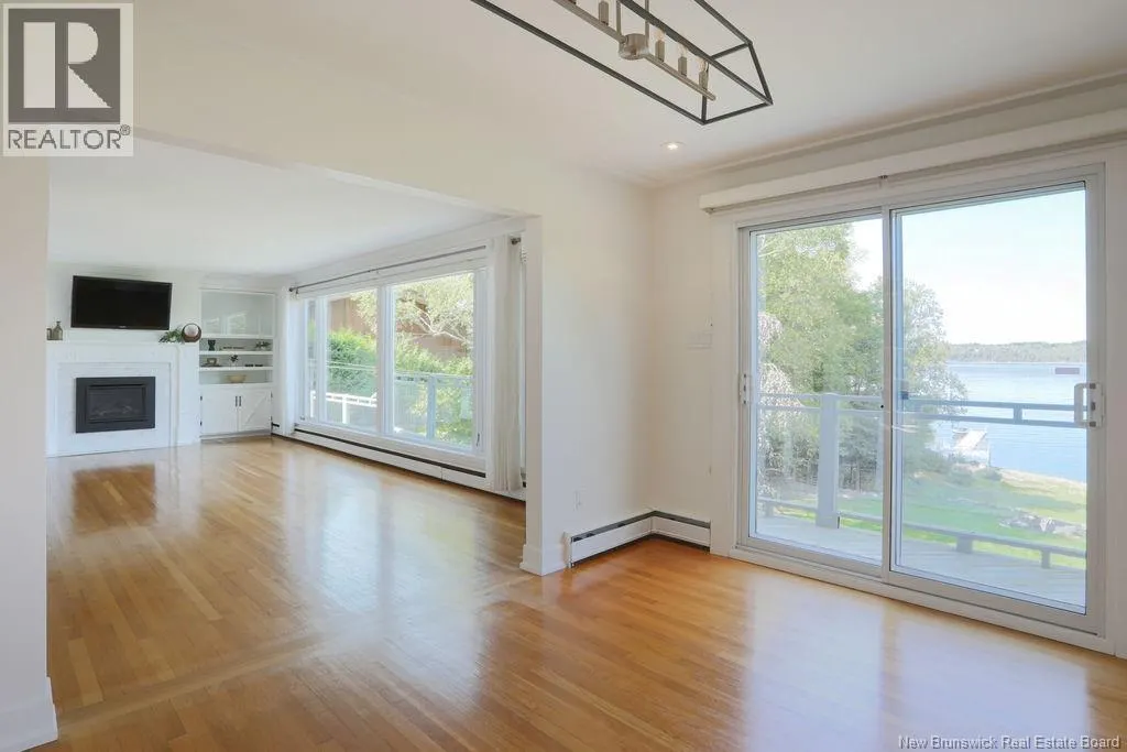 1005 KENNEBECASIS Drive