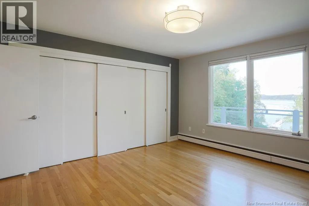 1005 KENNEBECASIS Drive