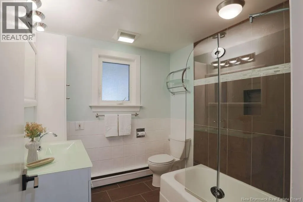 1005 KENNEBECASIS Drive