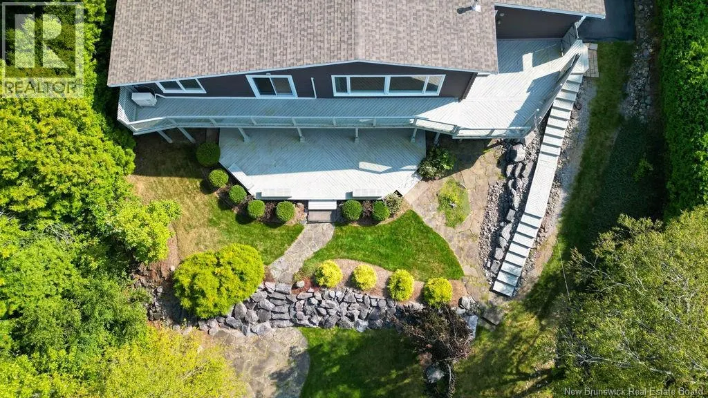 1005 KENNEBECASIS Drive