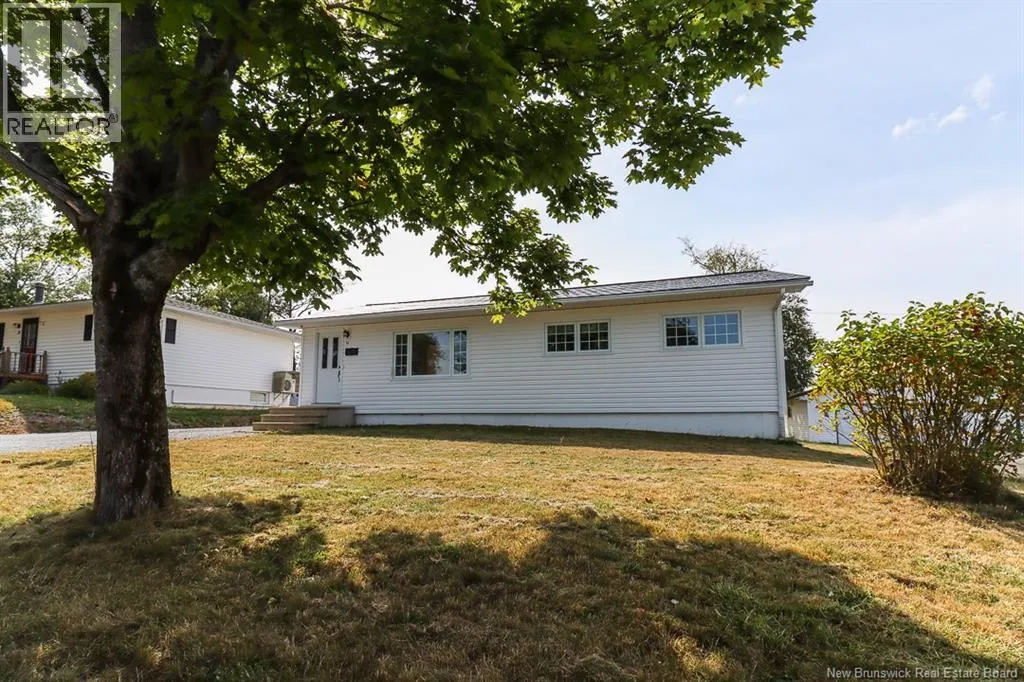 12 Alpine Street