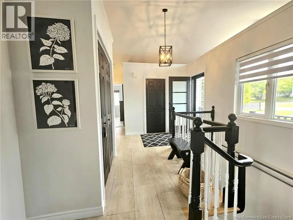 1295 Riverside