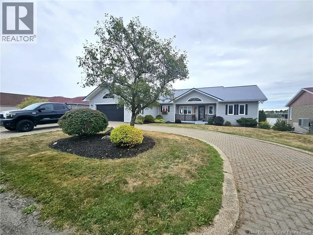 1295 Riverside