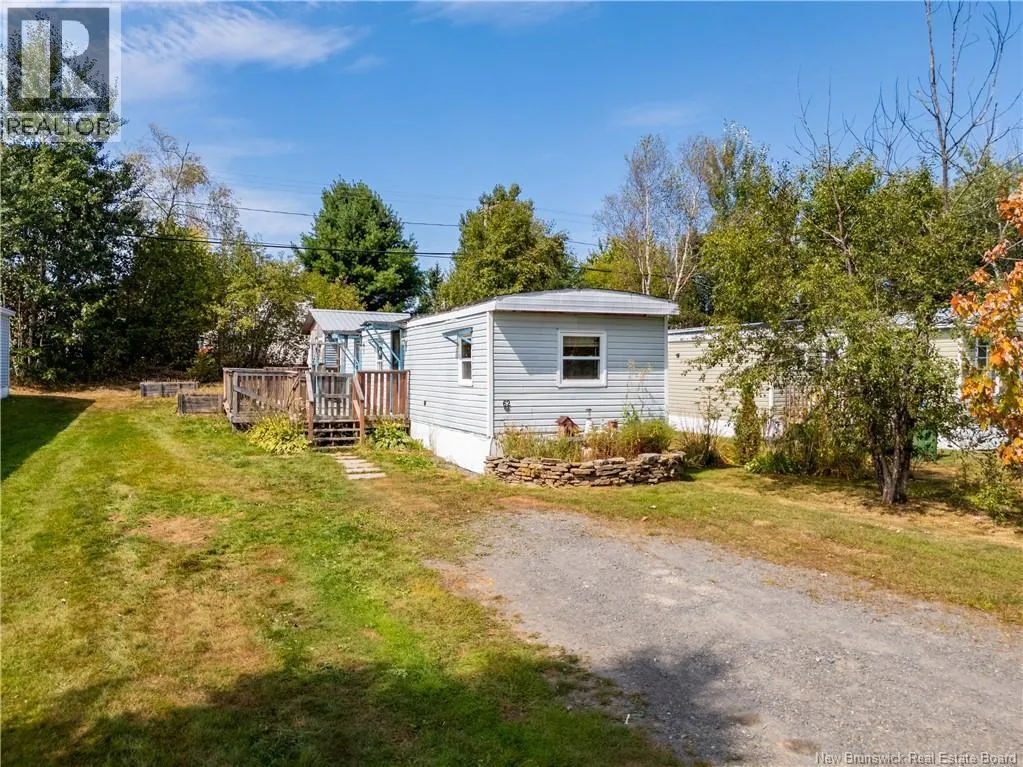 62 Hedgeview Drive