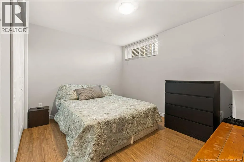 15 Myriam Crescent