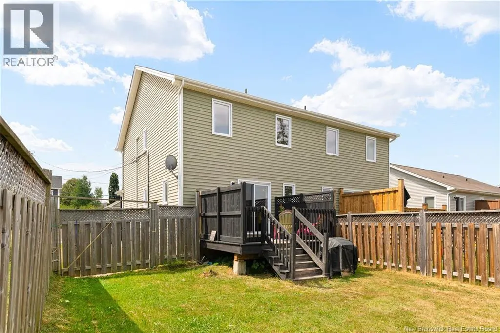 15 Myriam Crescent