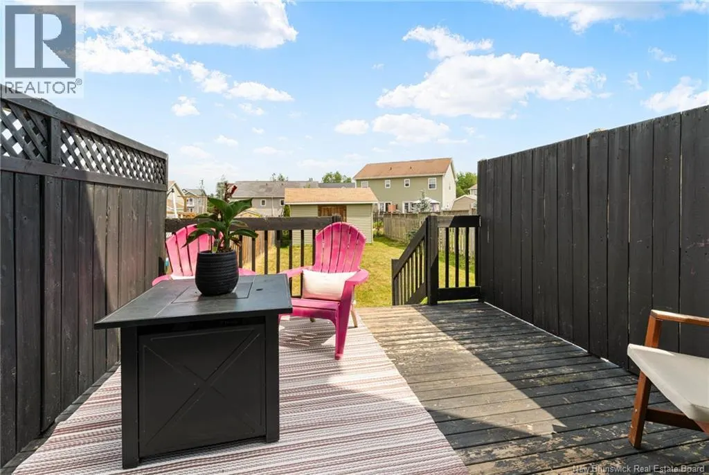 15 Myriam Crescent
