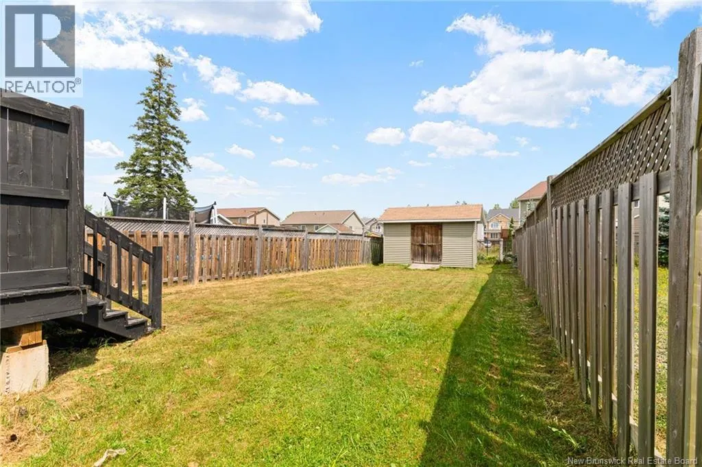 15 Myriam Crescent