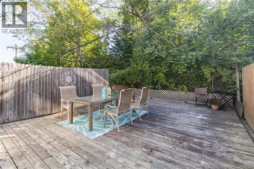 6 Angelview Court