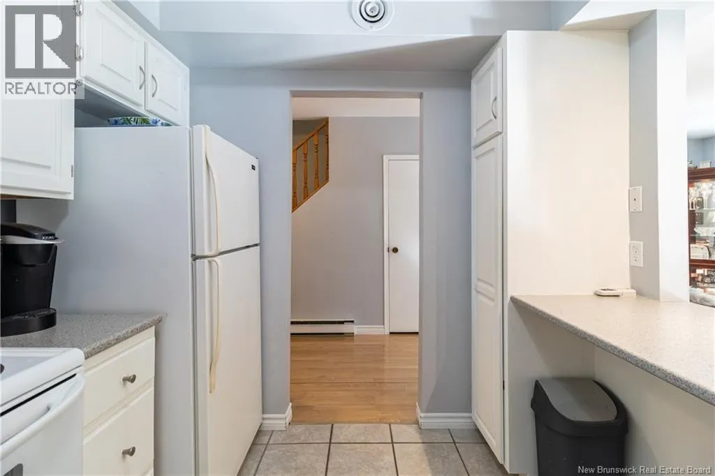 6 Angelview Court