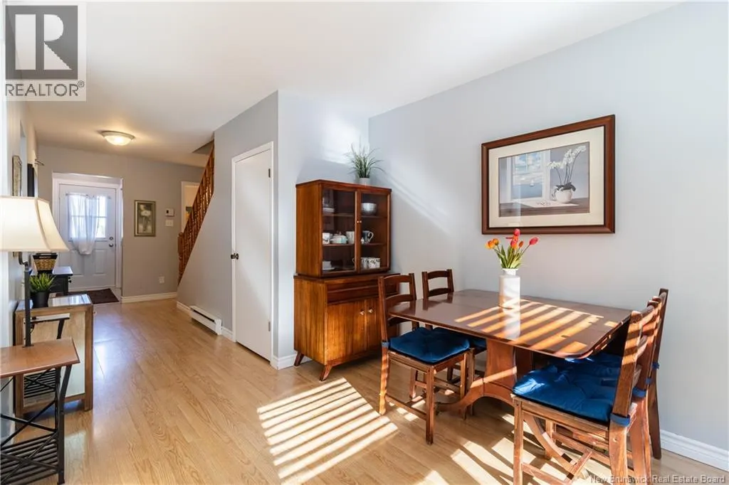 6 Angelview Court