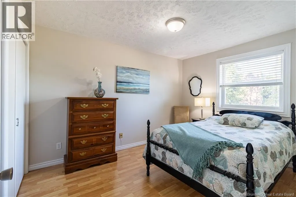 6 Angelview Court