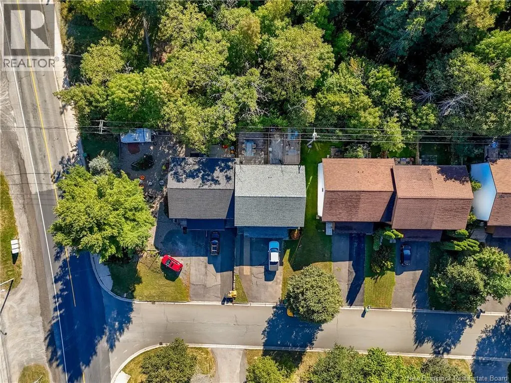 6 Angelview Court