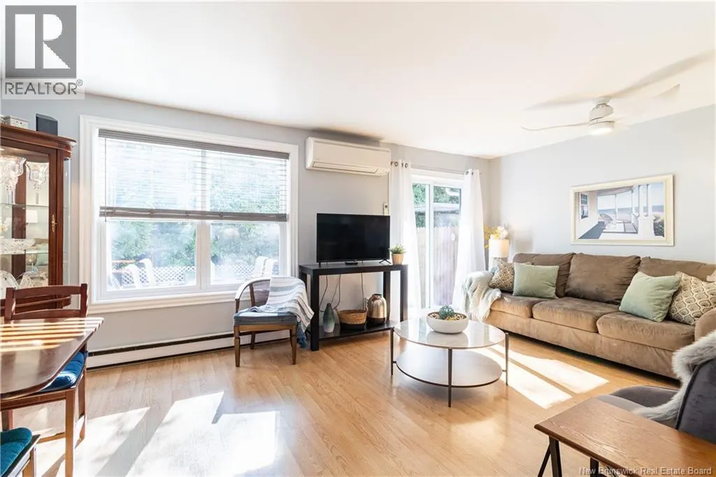 6 Angelview Court