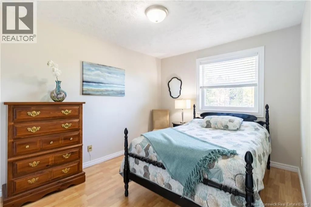 6 Angelview Court