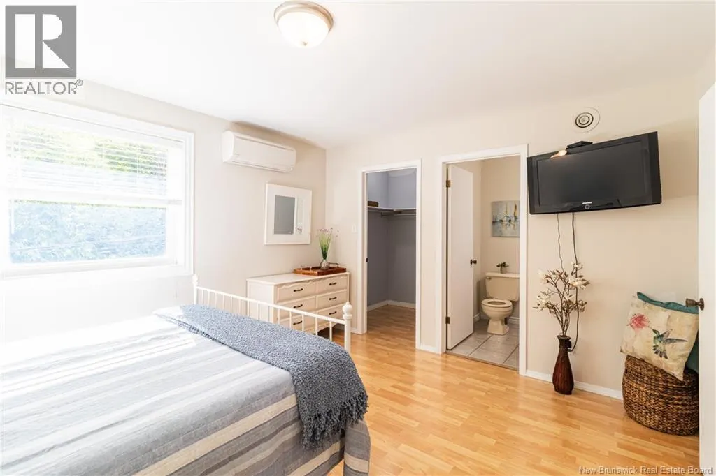 6 Angelview Court