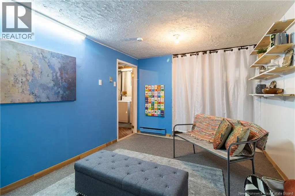6 Angelview Court