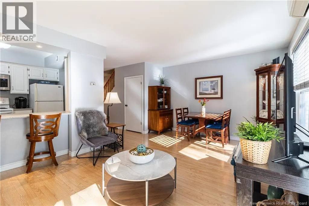 6 Angelview Court