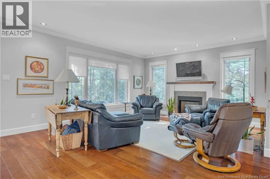 2 Bayley Road