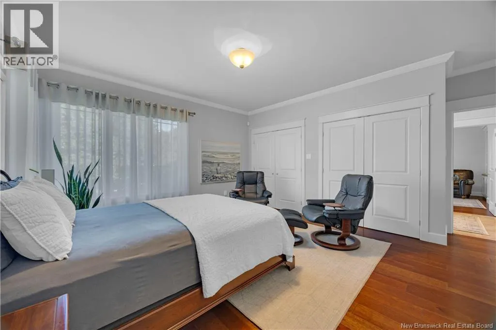 2 Bayley Road