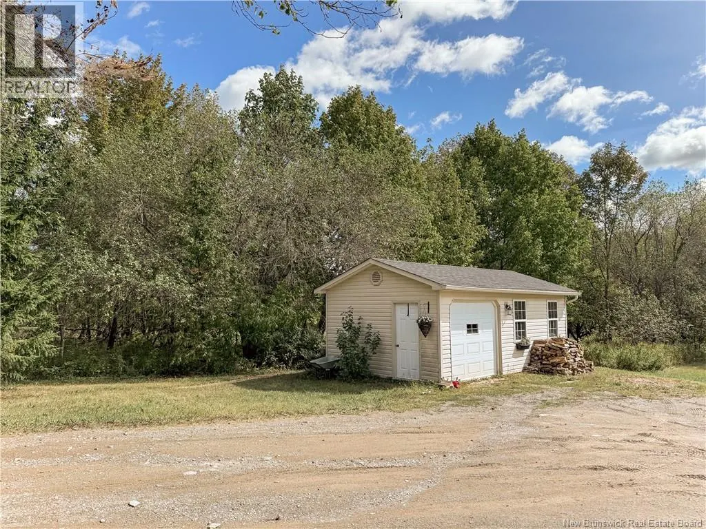 700 Tripp Settlement Road