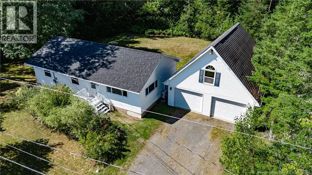 38 Mowrey Lane