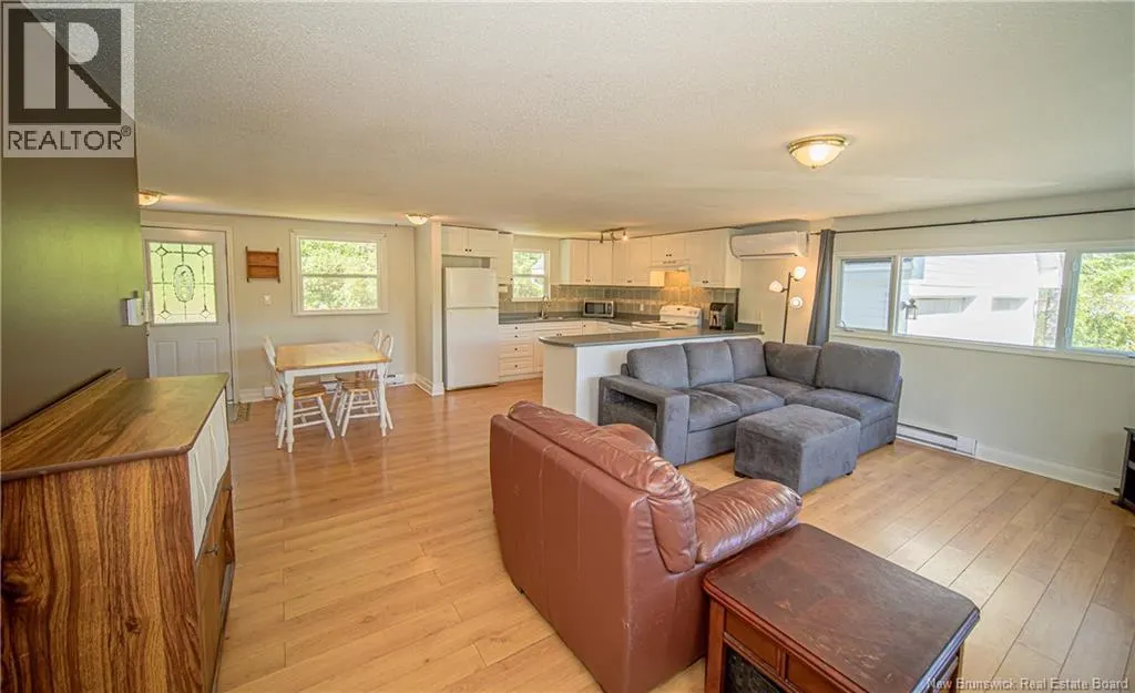 38 Mowrey Lane
