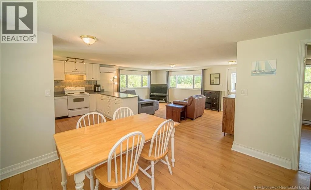 38 Mowrey Lane