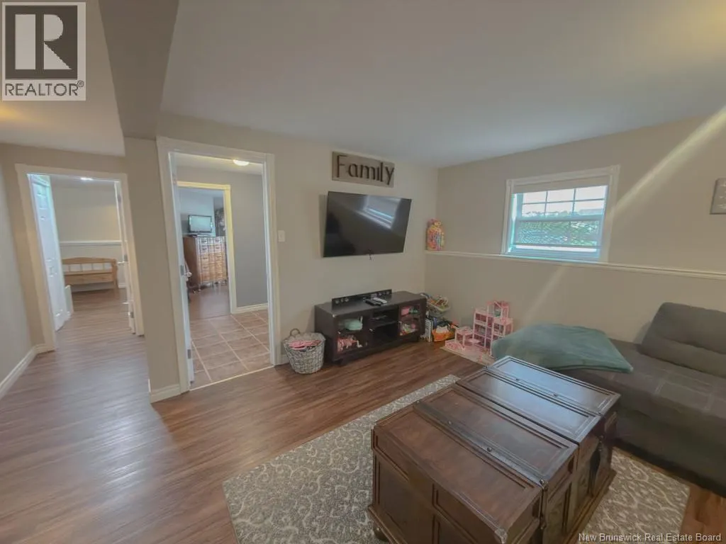 8 Azalea Court