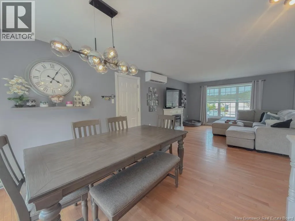 8 Azalea Court